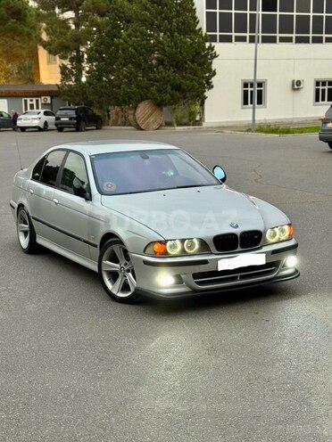 BMW 530 2001, 236,497 km - 3.0 л - Bakı