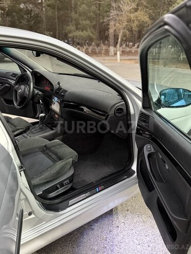 BMW 530 2001, 236,497 km - 3.0 л - Bakı