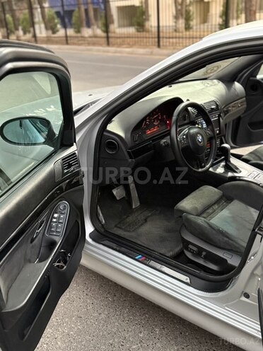 BMW 530 2001, 236,497 km - 3.0 л - Bakı