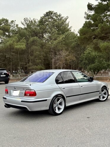 BMW 530 2001, 236,497 km - 3.0 л - Bakı