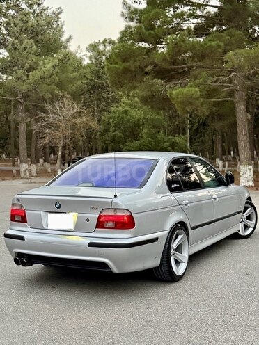 BMW 530 2001, 236,497 km - 3.0 л - Bakı