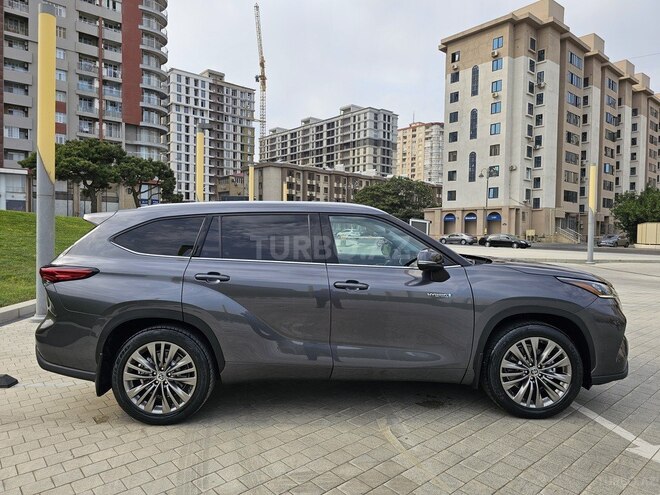 Toyota Highlander 2023, 45,600 km - 2.5 l - Bakı
