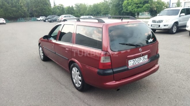 Opel Vectra 1998, 145,421 km - 2.0 l - Qazax