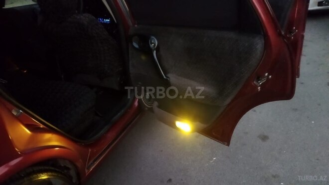 Opel Vectra 1998, 145,421 km - 2.0 l - Qazax