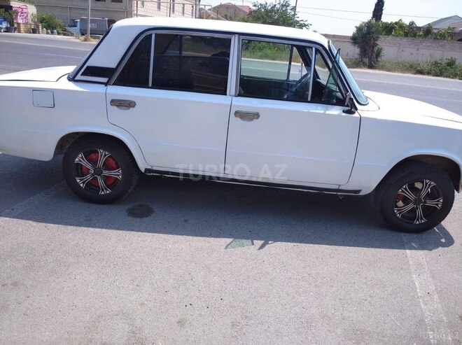 LADA (VAZ) 21011 1978, 520,000 km - 1.6 л - Bakı