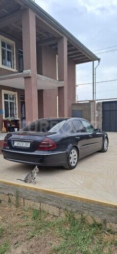 Mercedes E 220 d 2003, 270,000 km - 2.2 l - Bakı