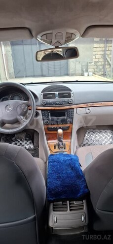 Mercedes E 220 d 2003, 270,000 km - 2.2 l - Bakı