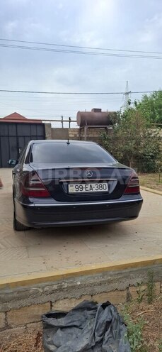 Mercedes E 220 d 2003, 270,000 km - 2.2 l - Bakı