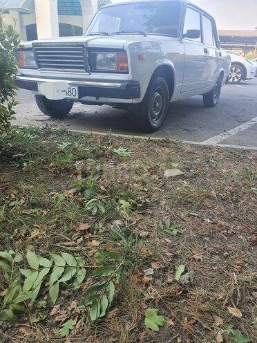 LADA (VAZ) 2107 2004, 98,000 km - 1.3 л - Şamaxı