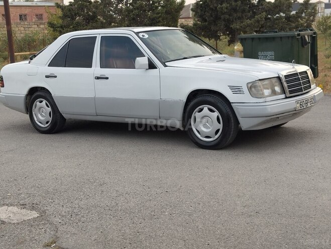 Mercedes E 200 d 1993, 254,887 km - 2.0 l - Bakı