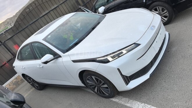 Changan Qiyuan A05 2024, 0 km - 1.5 л - Bakı