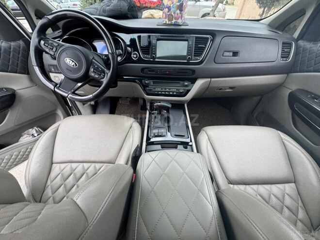Kia Carnival 2015, 210,000 km - 2.2 l - Bakı
