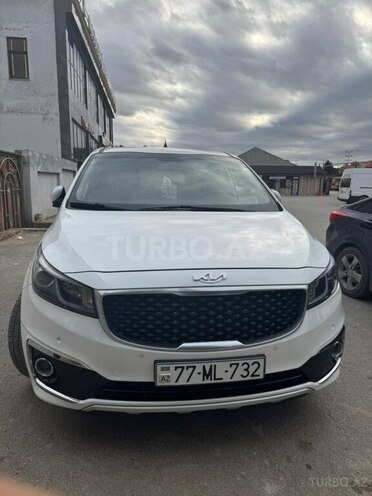 Kia Carnival 2015, 210,000 km - 2.2 l - Bakı
