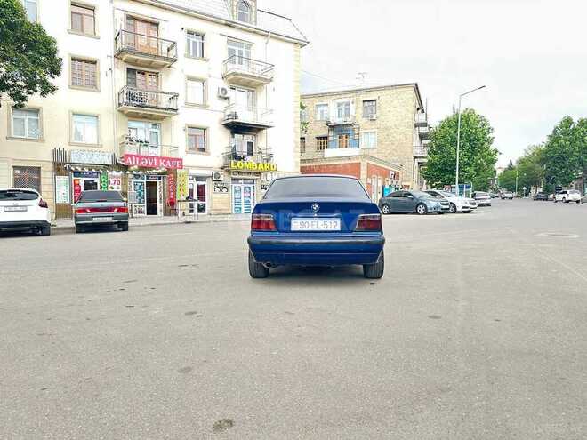 BMW 320 1992, 365,896 km - 2.0 л - Gəncə