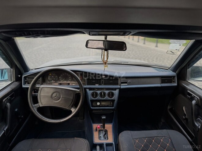 Mercedes E 200 1990, 170,000 km - 2.0 l - Bakı