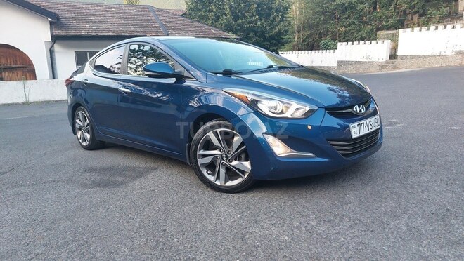 Hyundai Elantra 2015, 132,900 km - 1.8 l - Şəki