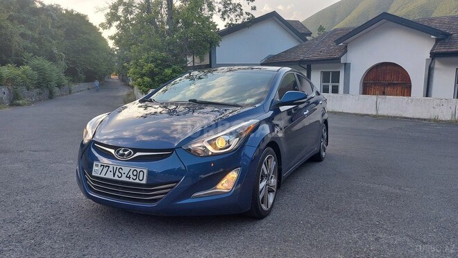 Hyundai Elantra 2015, 132,900 km - 1.8 l - Şəki