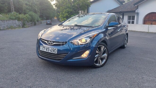 Hyundai Elantra 2015, 132,900 km - 1.8 l - Şəki