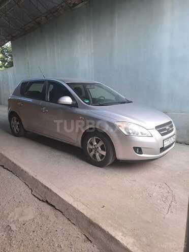 Kia Ceed 2008, 279,849 km - 1.4 л - Qazax
