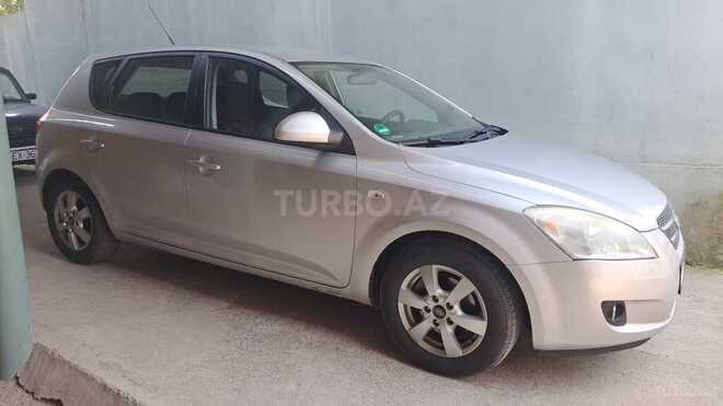 Kia Ceed 2008, 279,849 km - 1.4 л - Qazax