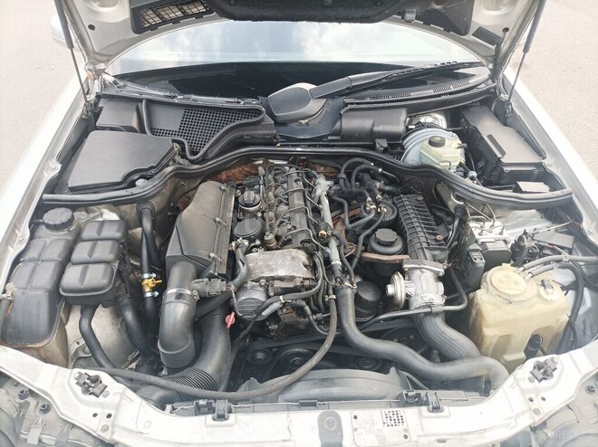 Mercedes E 220 d 2000, 800,000 km - 2.2 l - Bakı