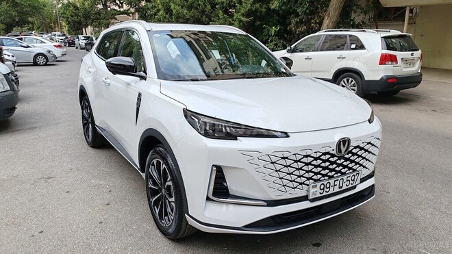 Changan CS 55 Plus 2025, 0 km - 1.5 l - Bakı