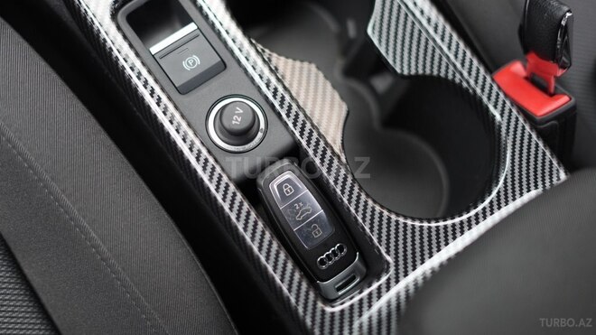Audi A3 2024, 35,000 km - 1.5 l - Bakı