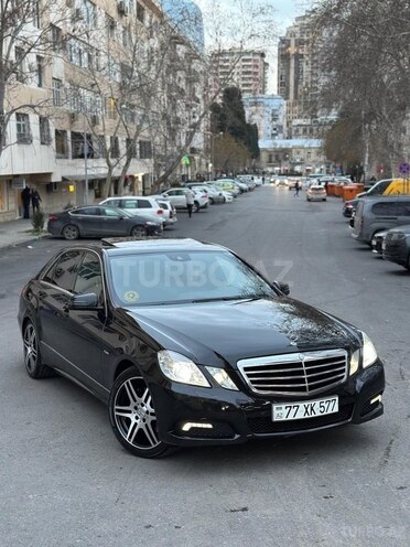 Mercedes E 250 2009, 305,000 km - 2.1 l - Bakı