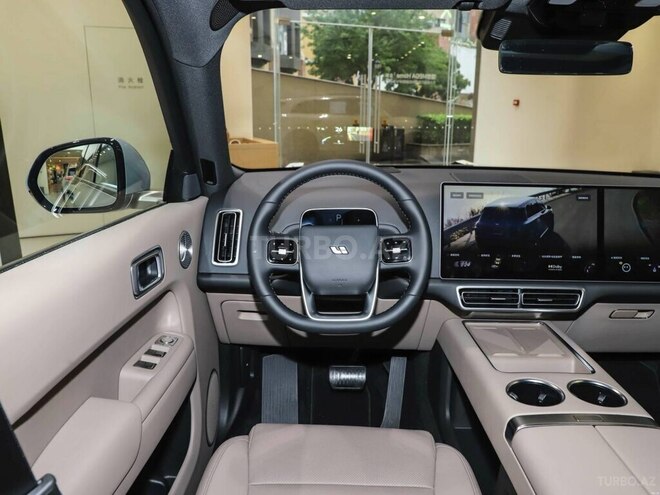 Li Auto L9 2025, 0 km - 1.5 l - Bakı