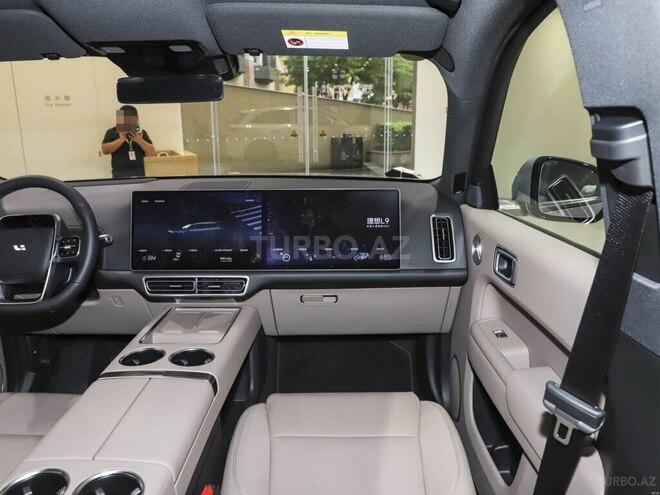 Li Auto L9 2025, 0 km - 1.5 l - Bakı
