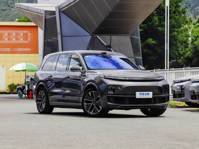 Li Auto L9 2025, 0 km - 1.5 l - Bakı