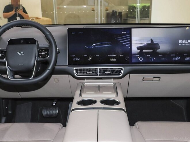 Li Auto L9 2025, 0 km - 1.5 l - Bakı