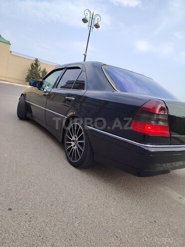 Mercedes C 230 1998, 333,000 km - 2.3 l - Bakı