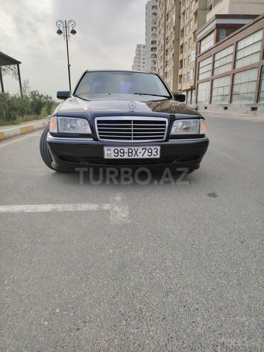 Mercedes C 230 1998, 333,000 km - 2.3 l - Bakı