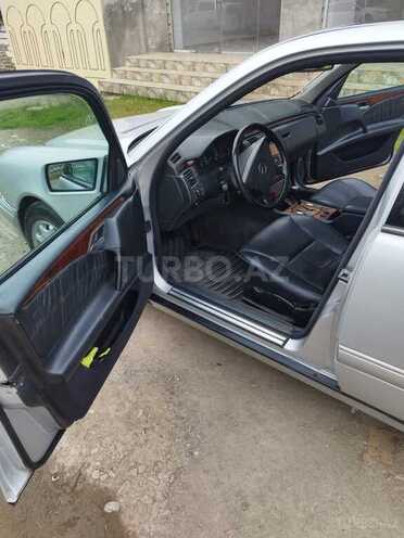 Mercedes E 300 1999, 650,000 km - 3.0 l - Masallı