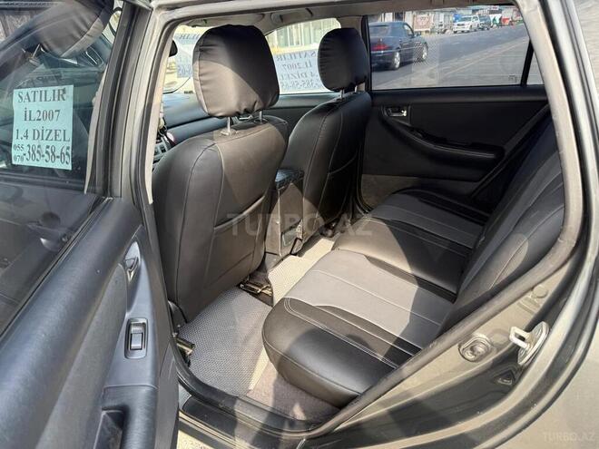 Toyota Corolla 2007, 295,000 km - 1.4 л - Bakı