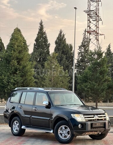 Mitsubishi Pajero 2007, 199,598 km - 3.0 l - Gəncə