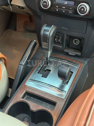 Mitsubishi Pajero 2007, 199,598 km - 3.0 l - Gəncə