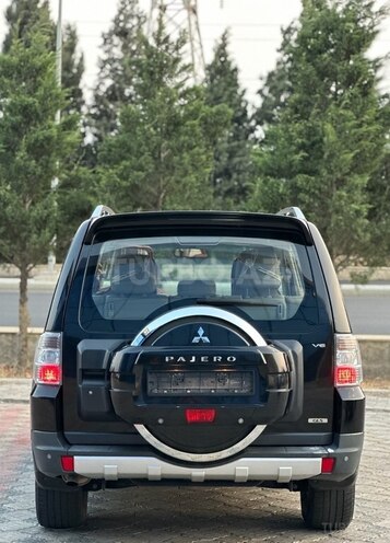Mitsubishi Pajero 2007, 199,598 km - 3.0 l - Gəncə