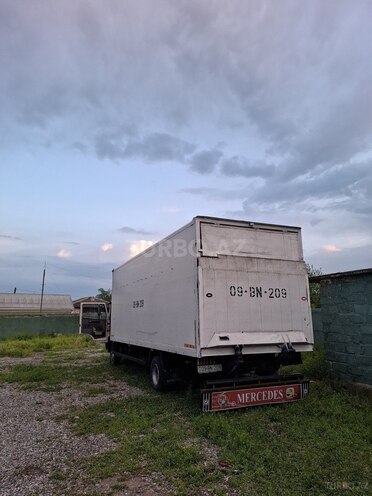 Mercedes Atego 814 1998, 428,000 km - 4.5 л - Bərdə