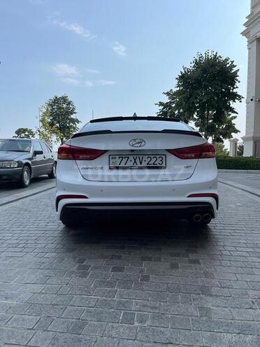 Hyundai Avante 2017, 9,400 km - 1.6 l - Bakı