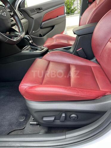 Hyundai Avante 2017, 9,400 km - 1.6 l - Bakı