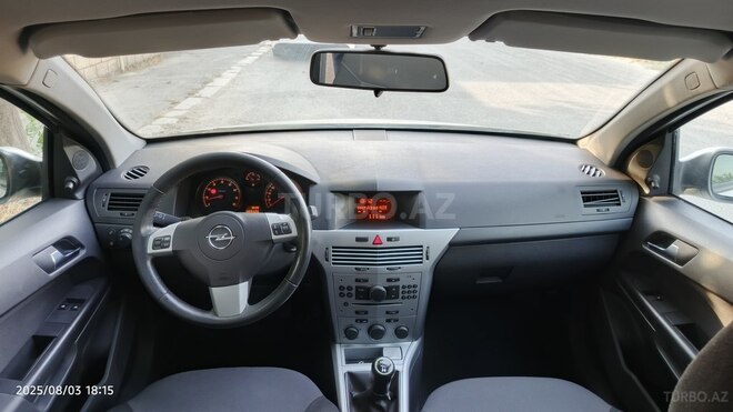 Opel Astra 2010, 409,000 km - 1.4 l - Xaçmaz