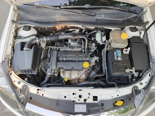 Opel Astra 2010, 409,000 km - 1.4 l - Xaçmaz