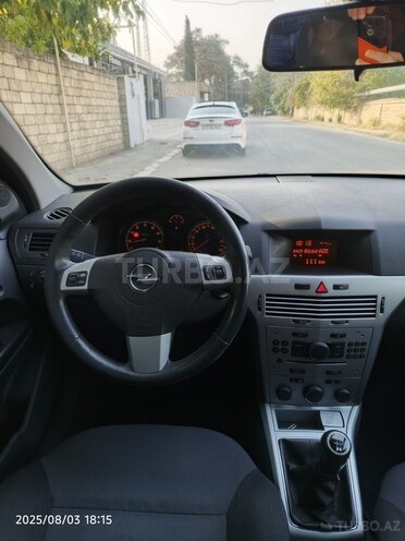 Opel Astra 2010, 409,000 km - 1.4 l - Xaçmaz