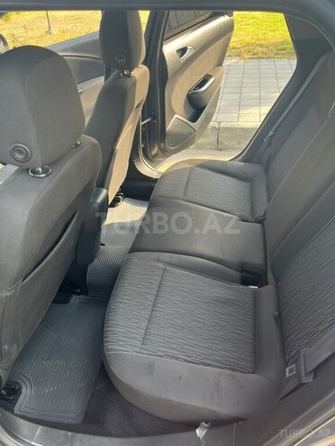 Opel Astra 2015, 131,000 km - 1.4 l - Bakı