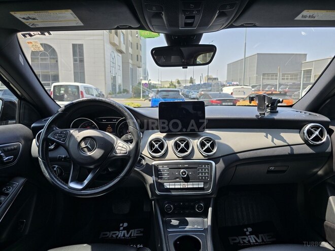 Mercedes GLA 250 2017, 145,000 km - 2.0 l - Bakı