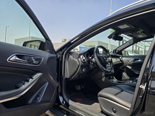 Mercedes GLA 250 2017, 145,000 km - 2.0 l - Bakı