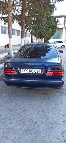 Mercedes E 200 1999, 406,000 km - 2.0 л - Bakı