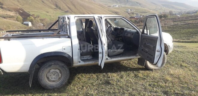 Nissan Navara 2000, 450,000 km - 2.4 l - Gədəbəy